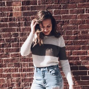 Cropped sweater by 360cashmere